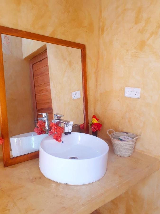 فندق Maua Beach كيزيماكزي المظهر الخارجي الصورة